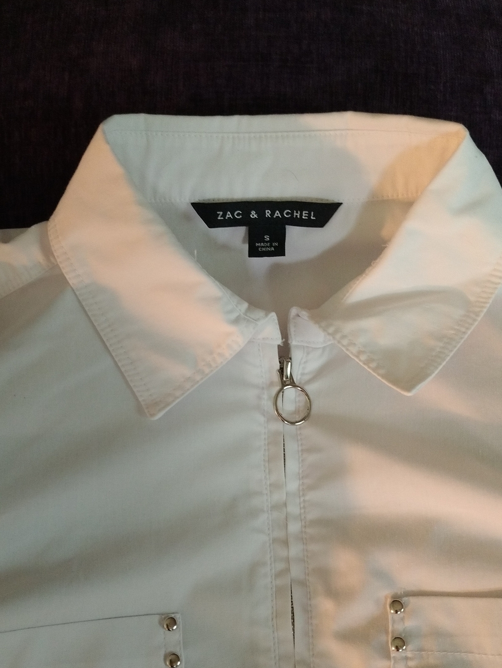 Zac & Rachel White Zip-Front Shirt with Ring Pull